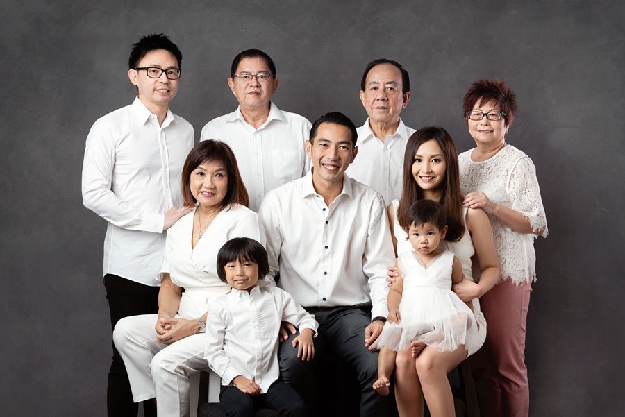 Family-portrait-Singapore-family-portrait-photographer